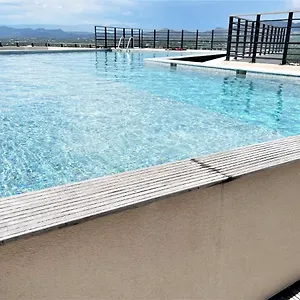  Appartement Tres Bel -residence Avec Piscine Sur Le Toit Et Vue Panoramique